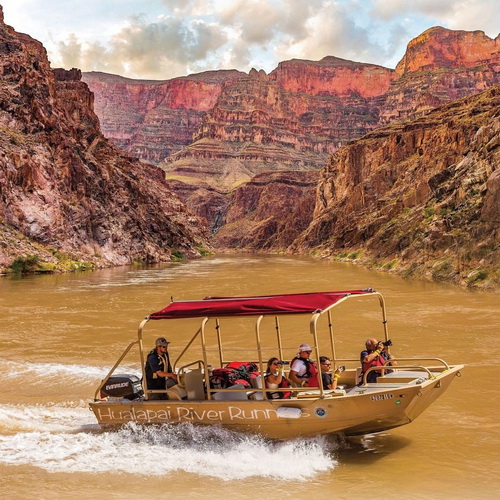 grand canyon boat