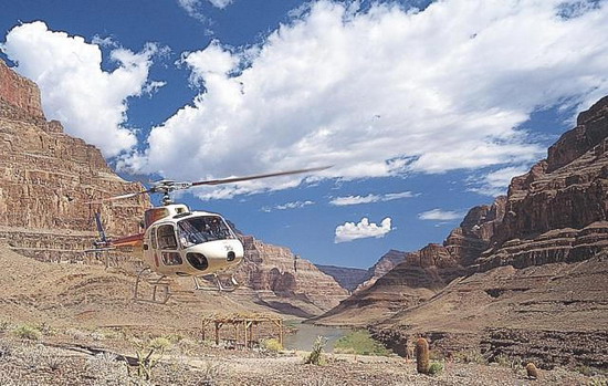 Passeios de Helicptero no Grand Canyon